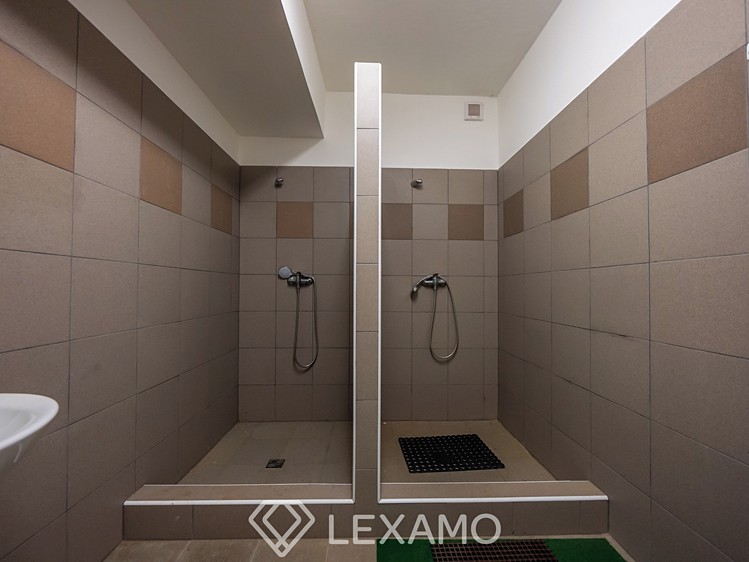 Prodej zemědělského objektu 900 m² - foto 8