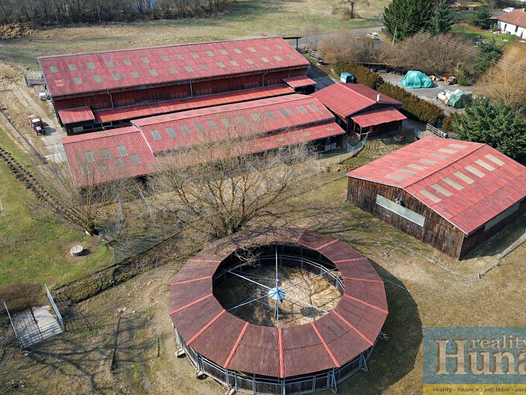 Prodej výrobní haly, prostoru 2 149 m² - foto 1