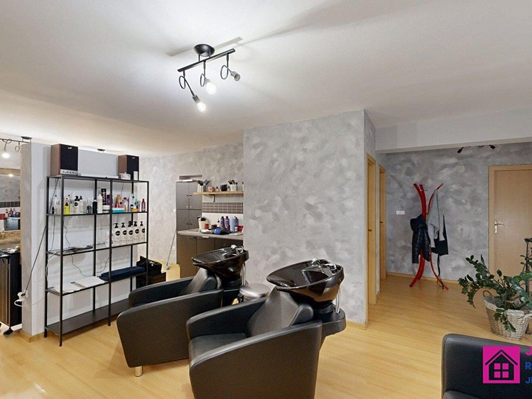 Pronájem obchodního prostoru 93 m² - foto 5