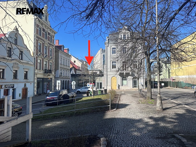 Pronájem obchodního prostoru 214 m² - foto 1