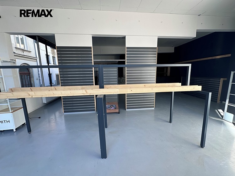Pronájem obchodního prostoru 214 m² - foto 7