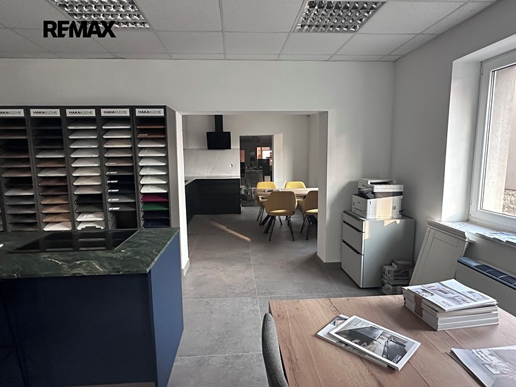 Pronájem kanceláře 52 m² - foto 3