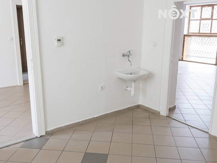 Pronájem obchodního prostoru 100 m² - foto 3
