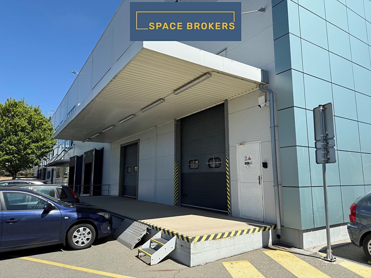 Pronájem skladového prostoru 576 m² - foto 1