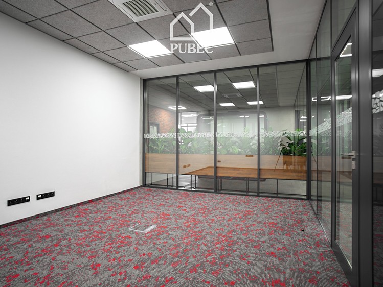 Pronájem kanceláře 22 m² - foto 1