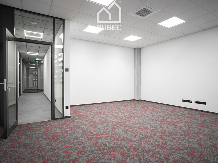 Pronájem kanceláře 22 m² - foto 4