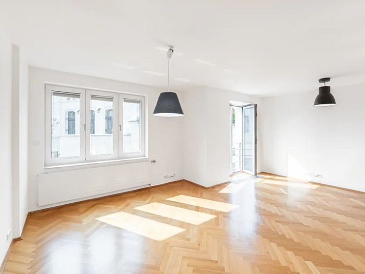 Pronájem kanceláře 70 m² - foto 2