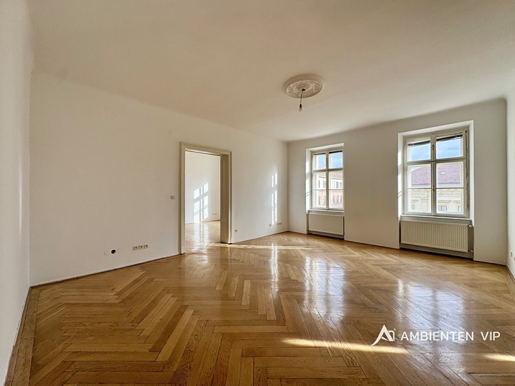 Pronájem kanceláře 316 m² - foto 2