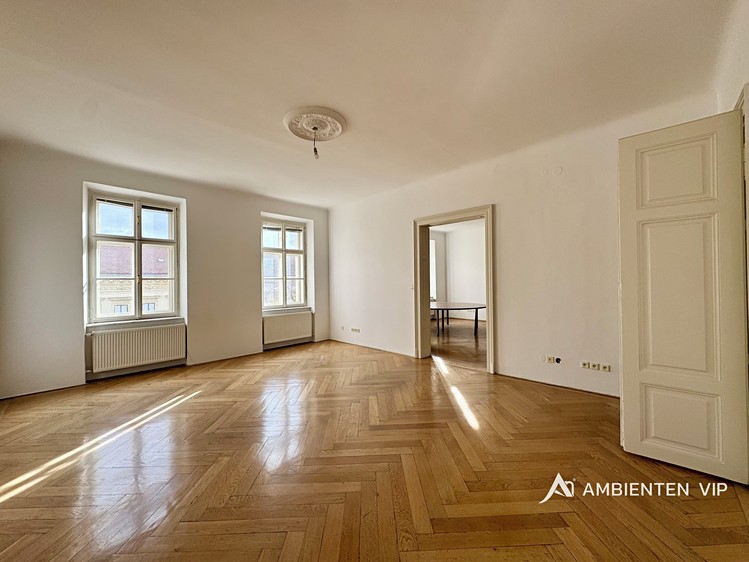 Pronájem kanceláře 316 m² - foto 4