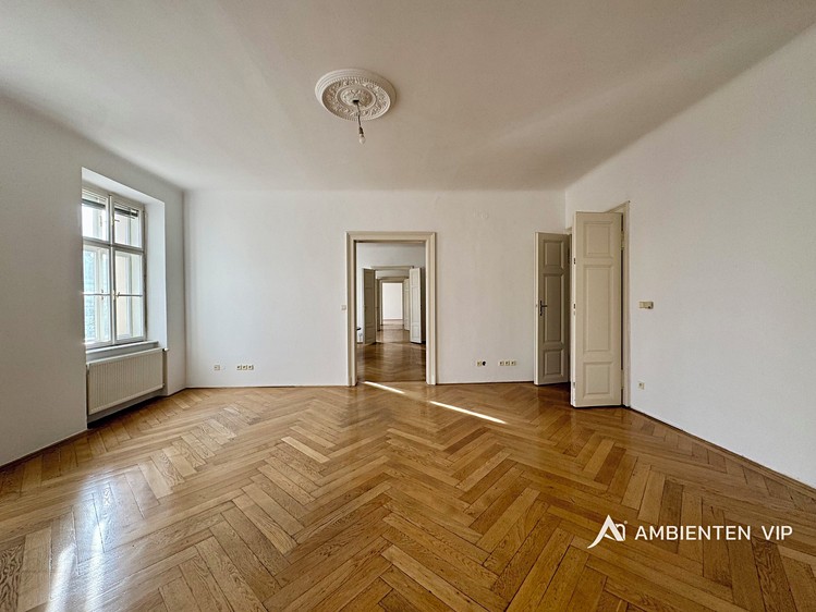 Pronájem kanceláře 316 m² - foto 3