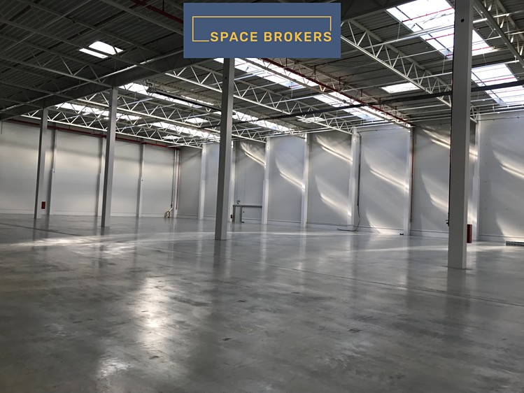 Pronájem skladového prostoru 2 421 m² - foto 4