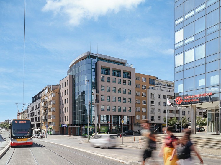 Pronájem kanceláře 18 m² - foto 4