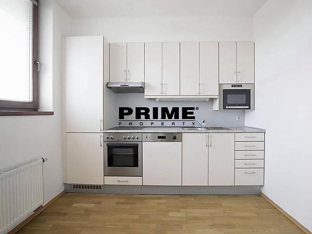 Pronájem kanceláře 168 m² - foto 3