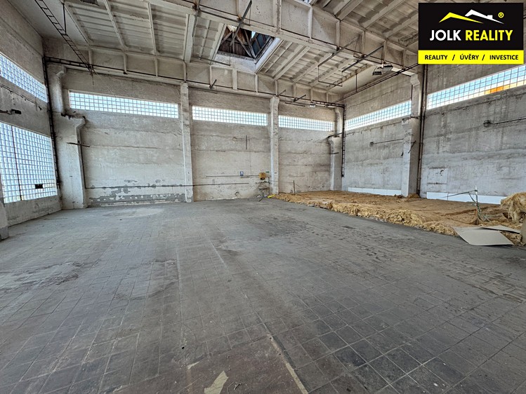 Pronájem skladového prostoru 800 m² - foto 1