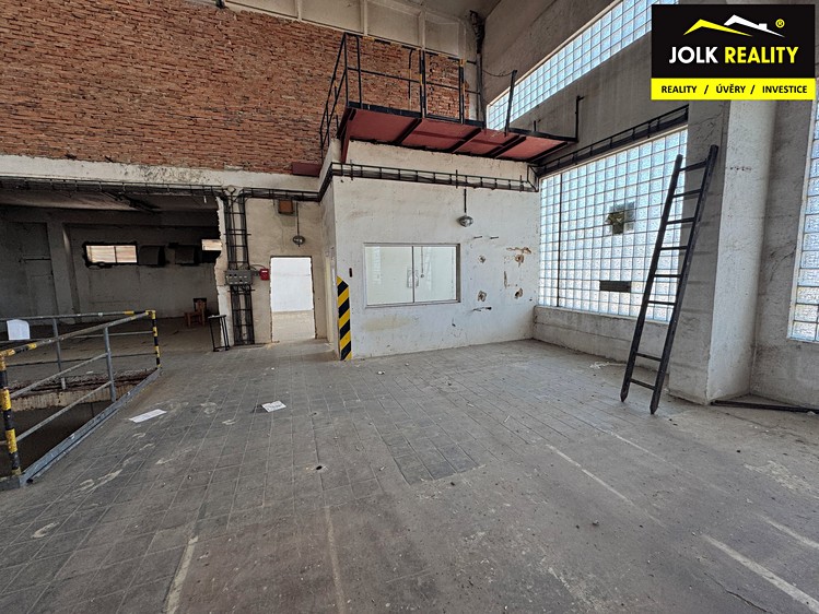 Pronájem skladového prostoru 800 m² - foto 5