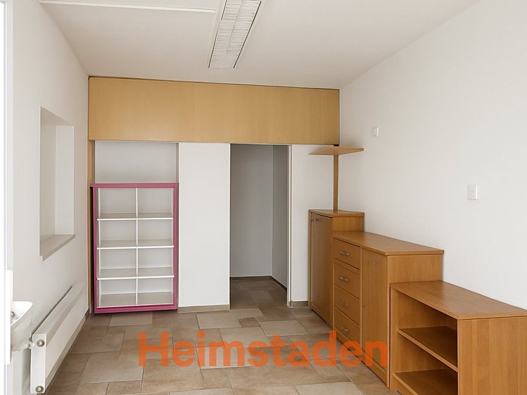 Pronájem obchodního prostoru 17 m² - foto 4
