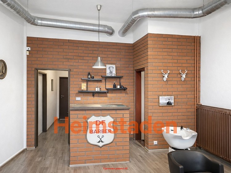 Pronájem kanceláře 115 m² - foto 3