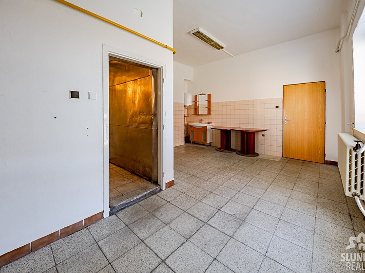 Pronájem obchodního prostoru 103 m² - foto 6