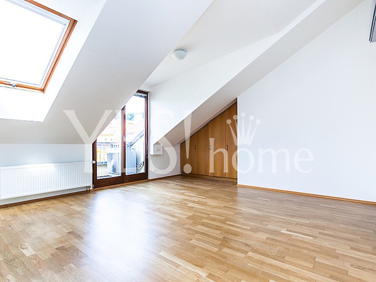 Pronájem kanceláře 168 m² - foto 3