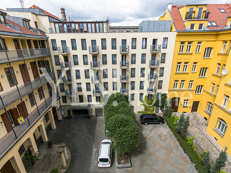 Pronájem kanceláře 168 m² - foto 6