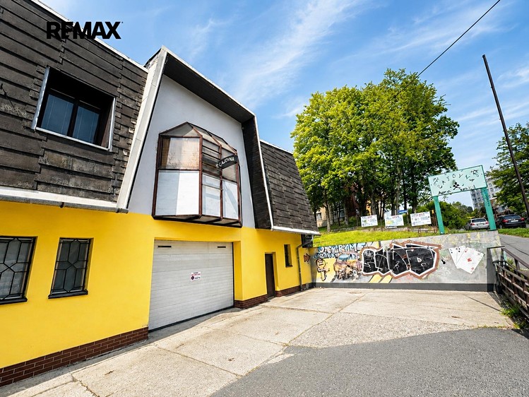 Pronájem obchodního prostoru 60 m² - foto 1