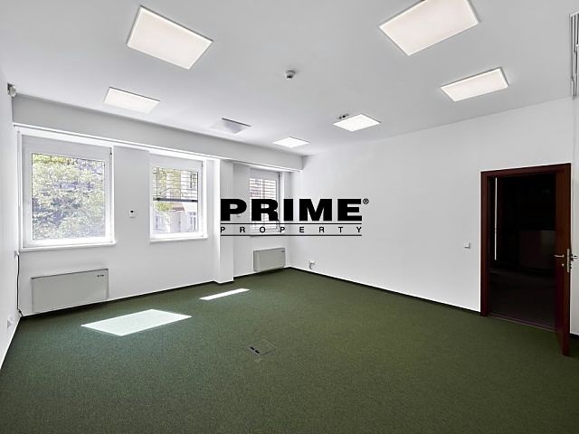 Pronájem kanceláře 37 m² - foto 2