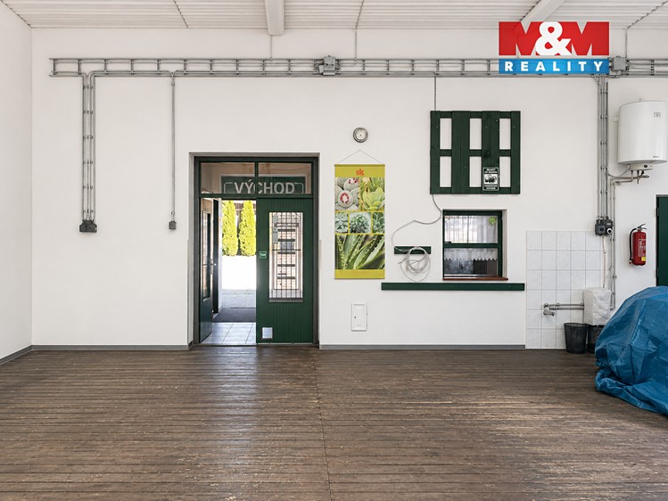 Pronájem obchodního prostoru 107 m² - foto 2