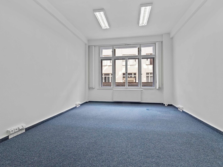 Pronájem kanceláře 26 m² - foto 2