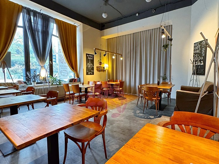 Pronájem restaurace 210 m² - foto 4