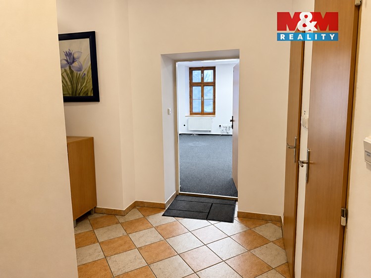 Pronájem kanceláře 30 m² - foto 3