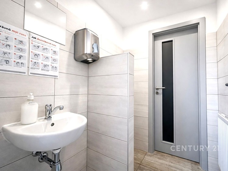 Pronájem skladového prostoru 81 m² - foto 6