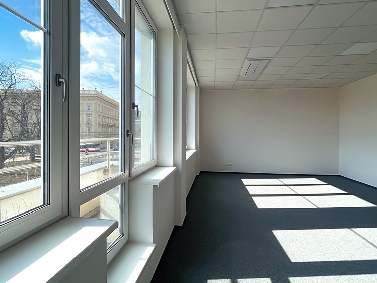 Pronájem kanceláře 40 m² - foto 2
