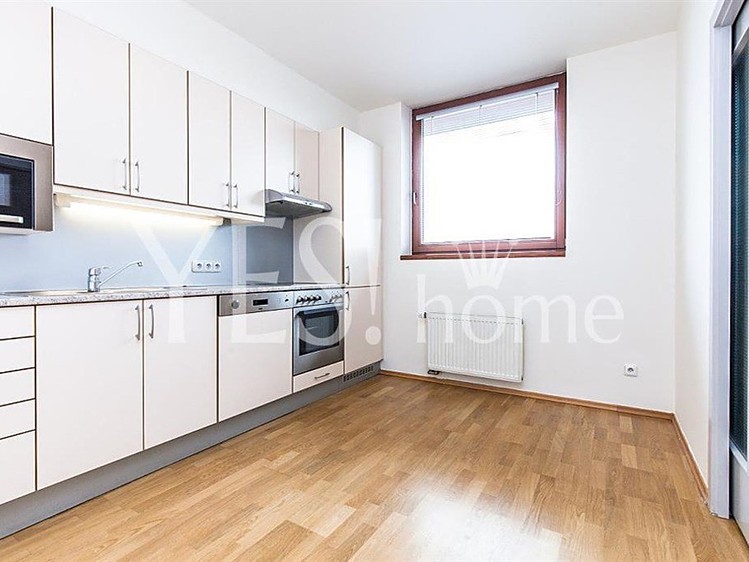 Pronájem kanceláře 168 m² - foto 4