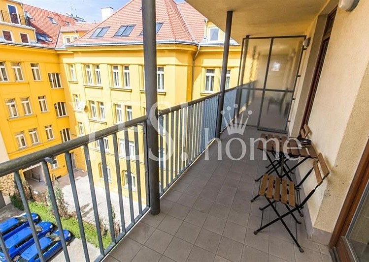 Pronájem kanceláře 168 m² - foto 3