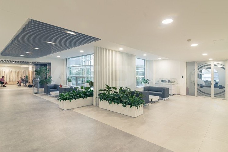 Pronájem kanceláře 1 012 m² - foto 2