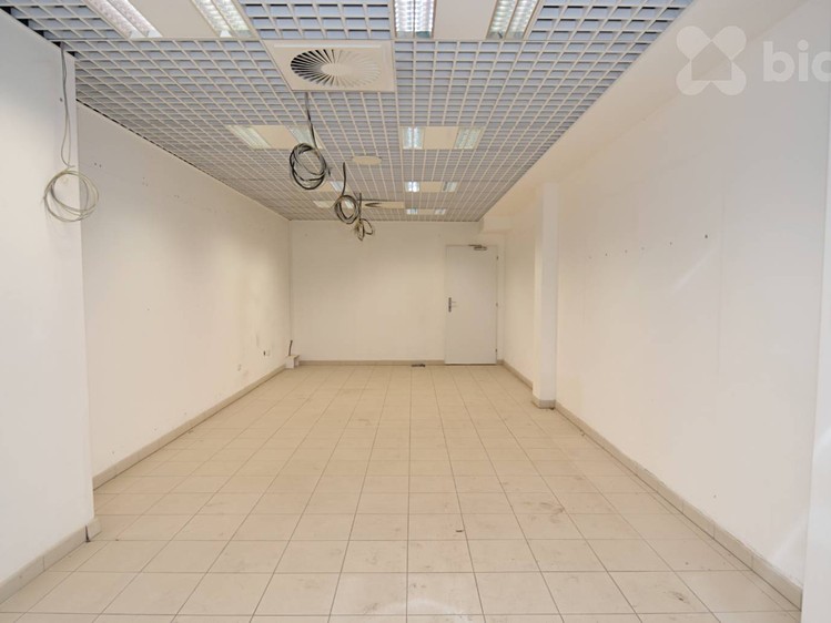 Pronájem obchodního prostoru 43 m² - foto 2