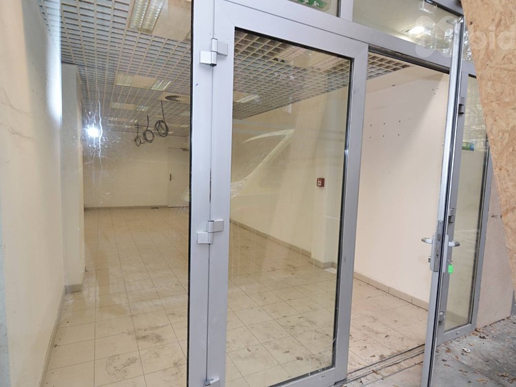 Pronájem obchodního prostoru 43 m² - foto 3