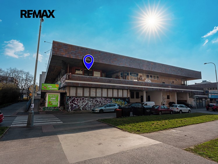 Pronájem obchodního prostoru 140 m² - foto 6