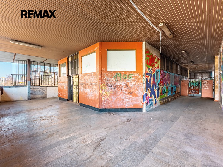 Pronájem obchodního prostoru 140 m² - foto 5