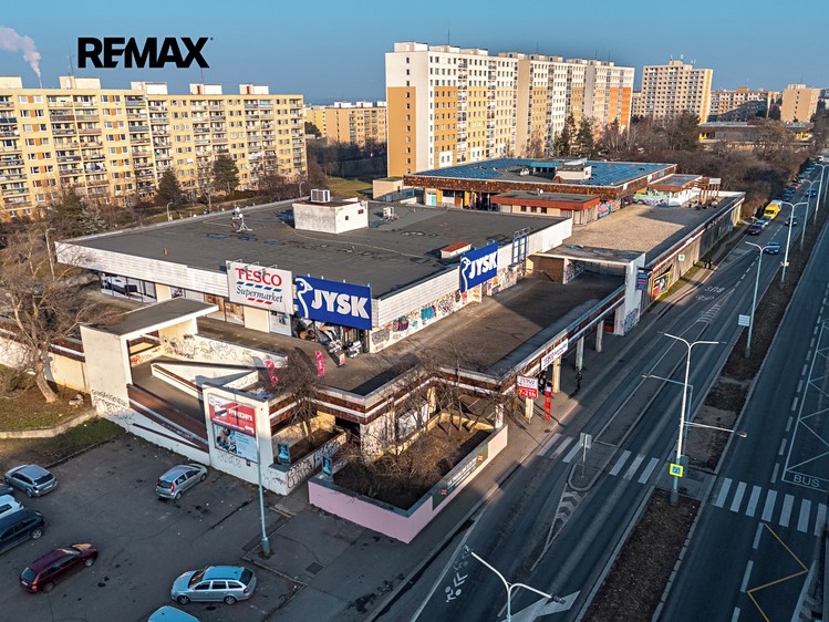 Pronájem obchodního prostoru 33 m² - foto 1