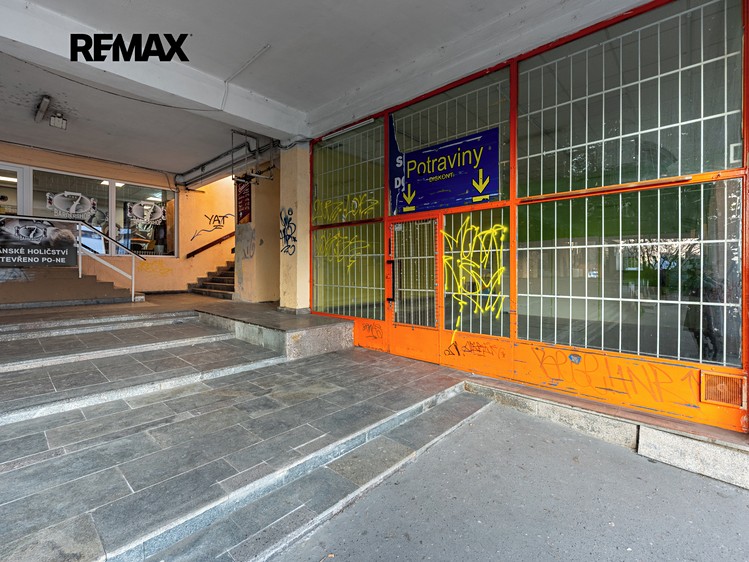Pronájem obchodního prostoru 33 m² - foto 6