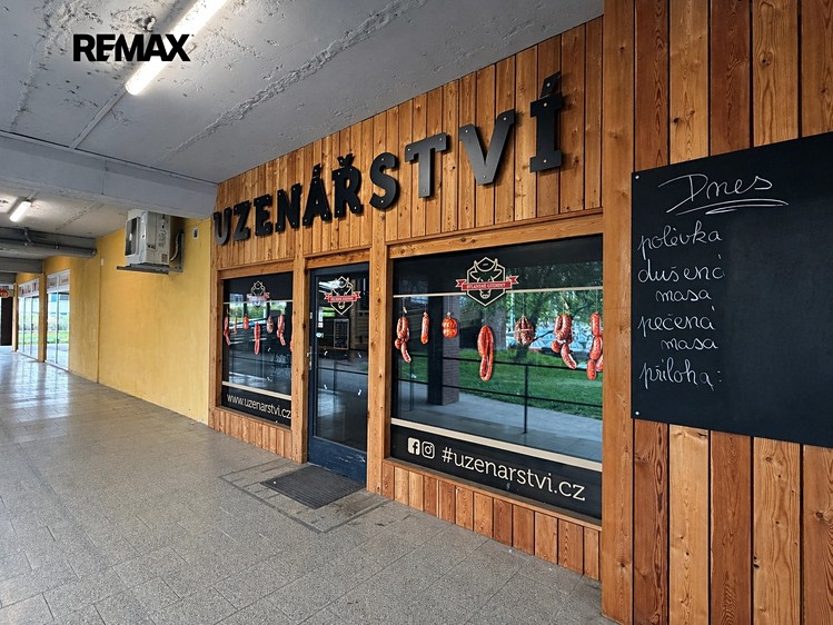 Pronájem obchodního prostoru 107 m² - foto 3