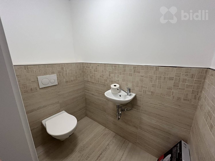 Pronájem obchodního prostoru 92 m² - foto 8