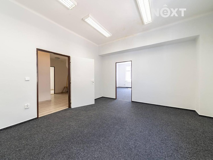 Pronájem kanceláře 113 m² - foto 8