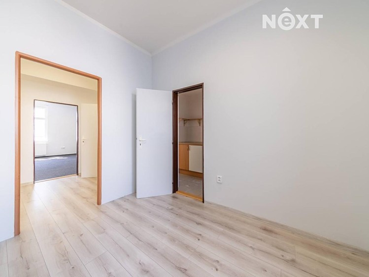 Pronájem kanceláře 113 m² - foto 6