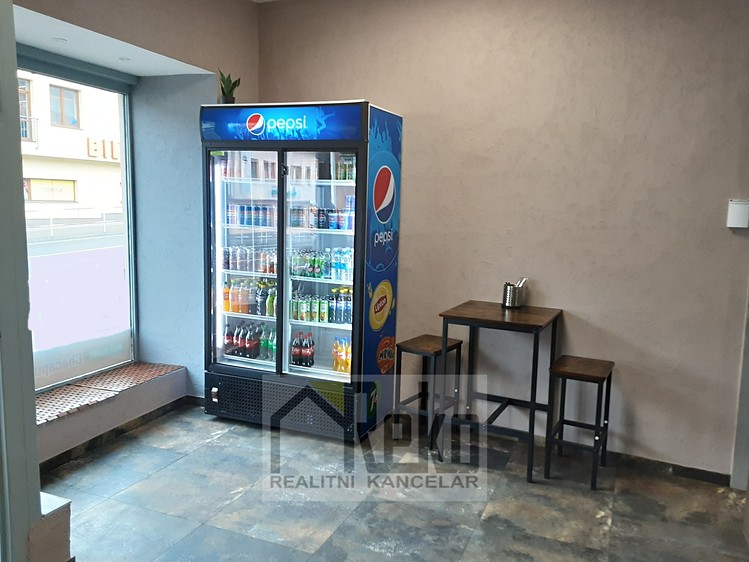 Pronájem obchodního prostoru 50 m² - foto 3