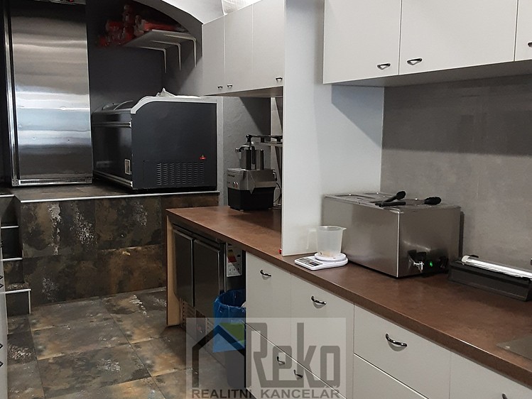 Pronájem obchodního prostoru 50 m² - foto 7