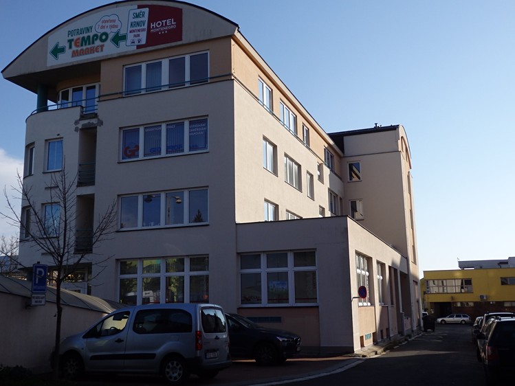 Pronájem kanceláře 22 m² - foto 1