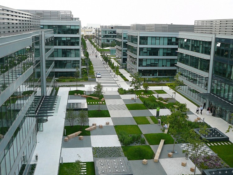 Pronájem kanceláře 1 340 m² - foto 1