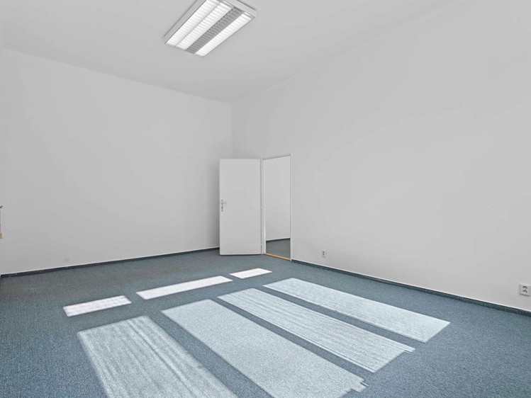 Pronájem kanceláře 56 m² - foto 5